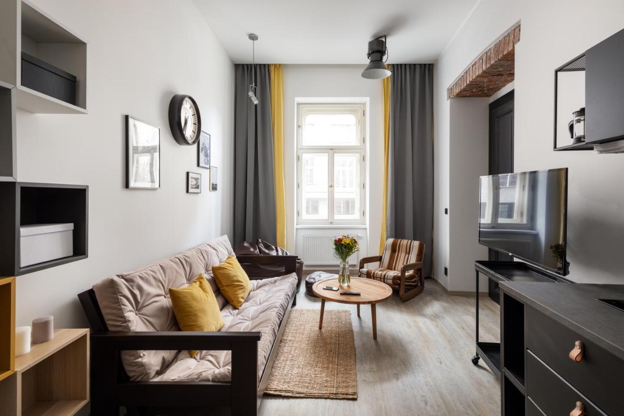 Designer Apartments In New Town By Prague Days - "Included Everything We Needed And More" Εξωτερικό φωτογραφία