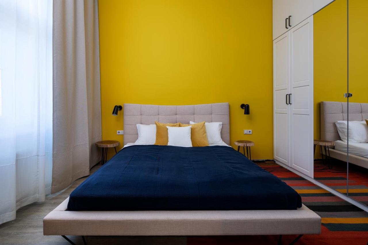 Designer Apartments In New Town By Prague Days - "Included Everything We Needed And More" Εξωτερικό φωτογραφία