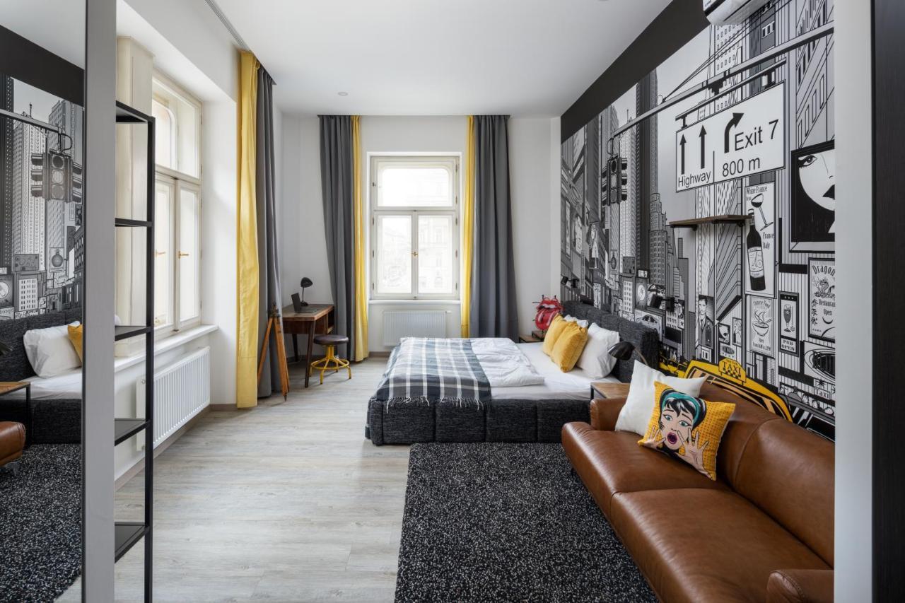 Designer Apartments In New Town By Prague Days - "Included Everything We Needed And More" Εξωτερικό φωτογραφία