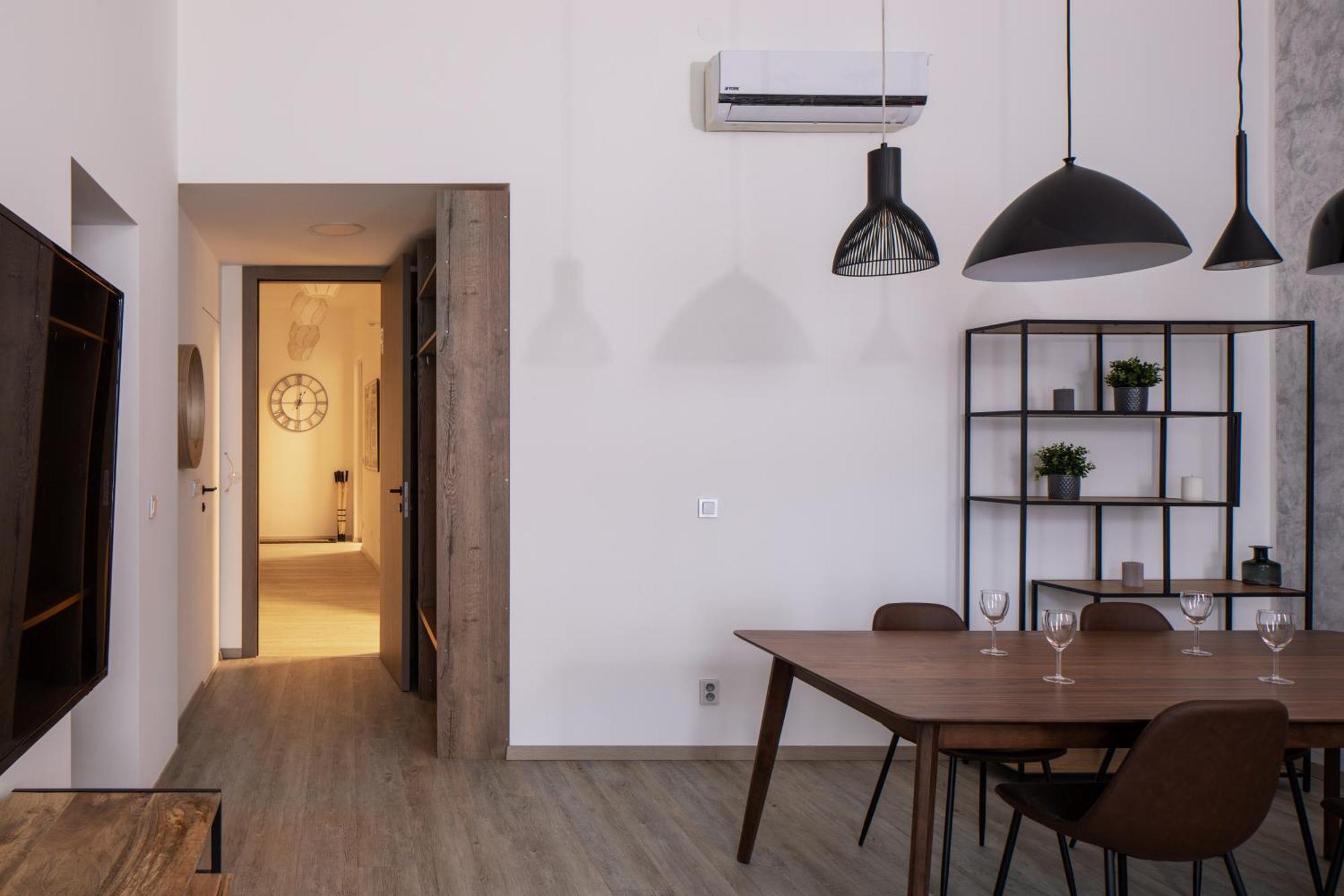 Designer Apartments In New Town By Prague Days - "Included Everything We Needed And More" Δωμάτιο φωτογραφία